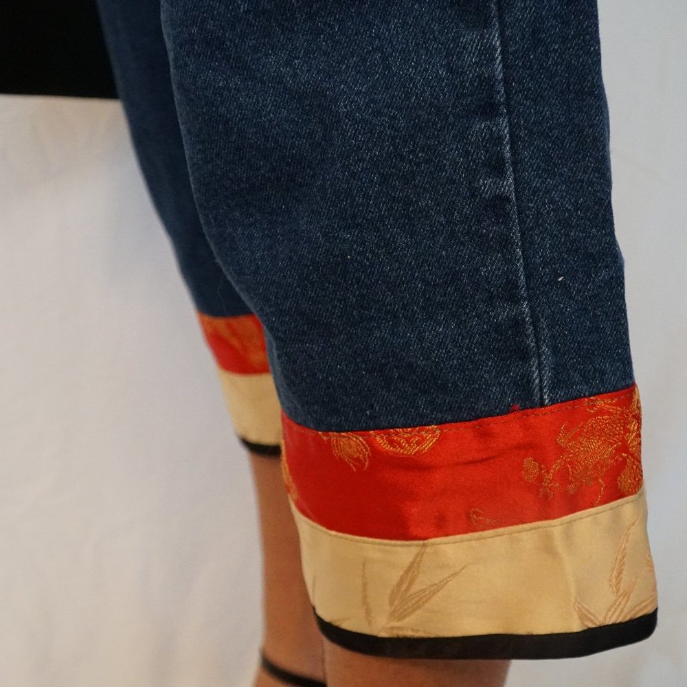2000's High Rise Crop Jeans - Picture 5 of 6